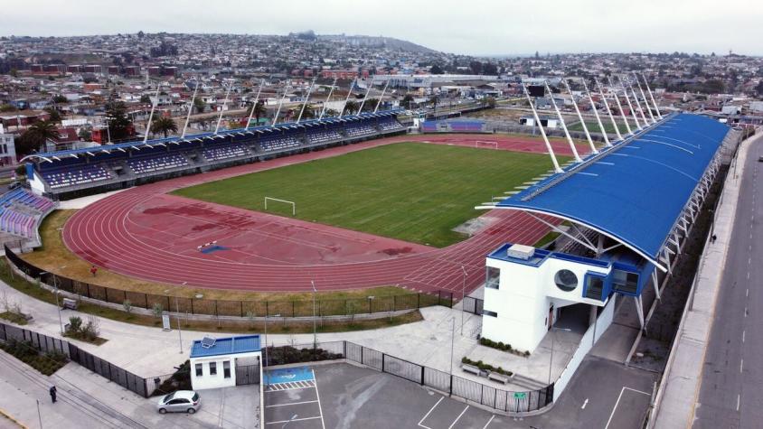 "No tengo dónde entrenar": El drama de campeona nacional por retraso en el estadio de San Antonio