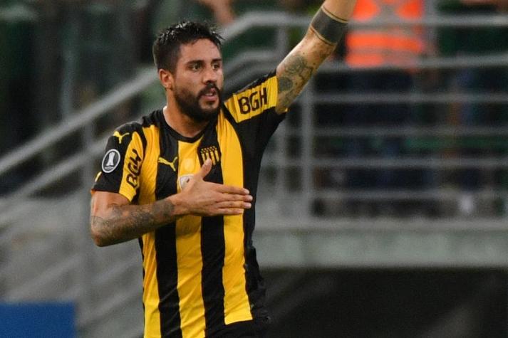 Peñarol confirma el retorno del defensa Ramón Arias tras su salida de Universidad de Chile