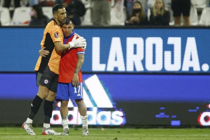 La Roja nomina a un nuevo arquero por lesión de Claudio Bravo