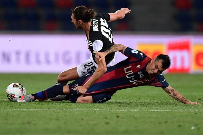 Entrenador del Bologna lamenta baja de Gary Medel por coronavirus: "Sin él perdemos mucho"