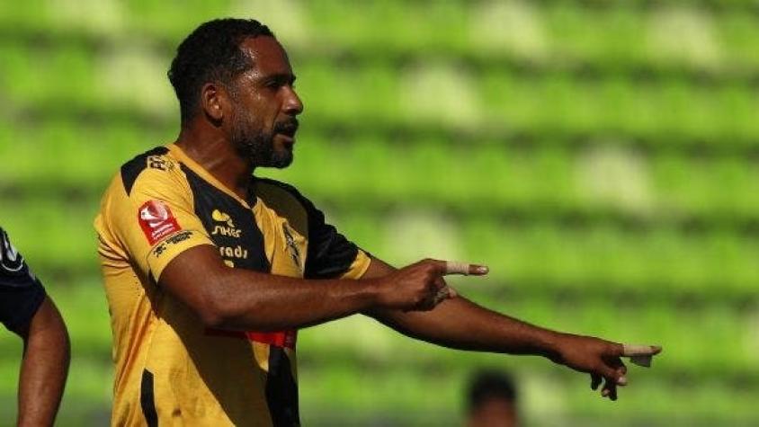 Coquimbo Unido confirma la salida de Jean Beausejour