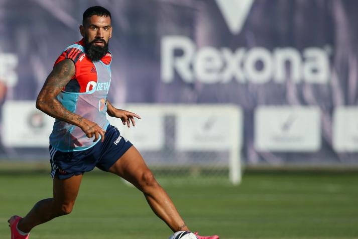 La primera formación de Santiago Escobar: el XI de la U para enfrentar a Colo Colo en Argentina