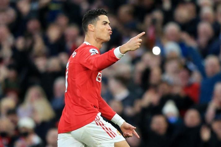 Ronaldo se luce con hattrick y se convierte en máximo goleador de la historia en partidos oficiales