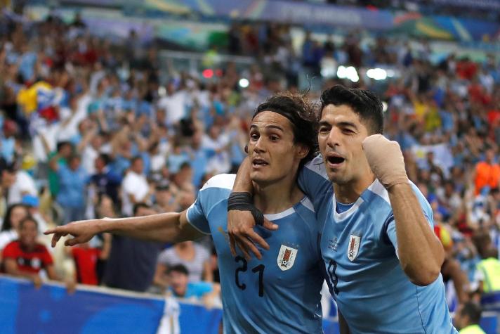 Cavani y Suárez, la delantera de Uruguay ante Chile