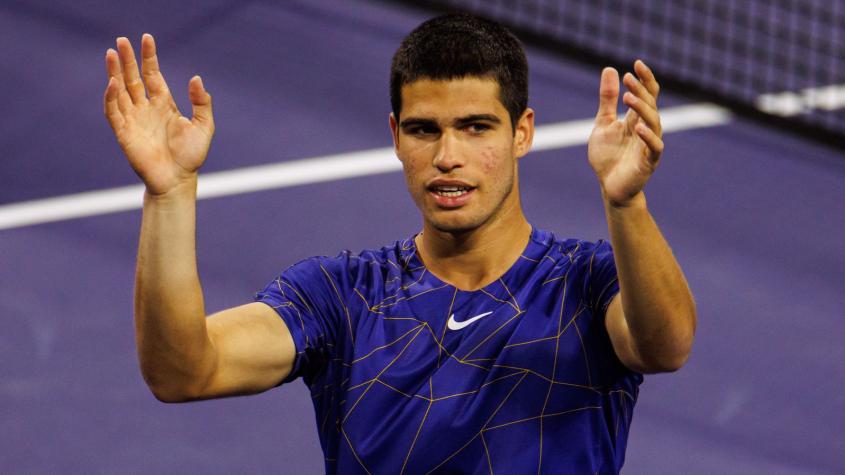 Carlos Alcaraz, con 18 años, sigue rompiendo récords en el circuito ATP.