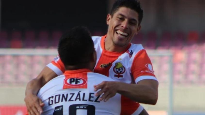 Gastón Lezcano celebrando en Cobresal