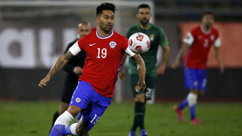 Luis Jiménez jugando por la Selección Chilena