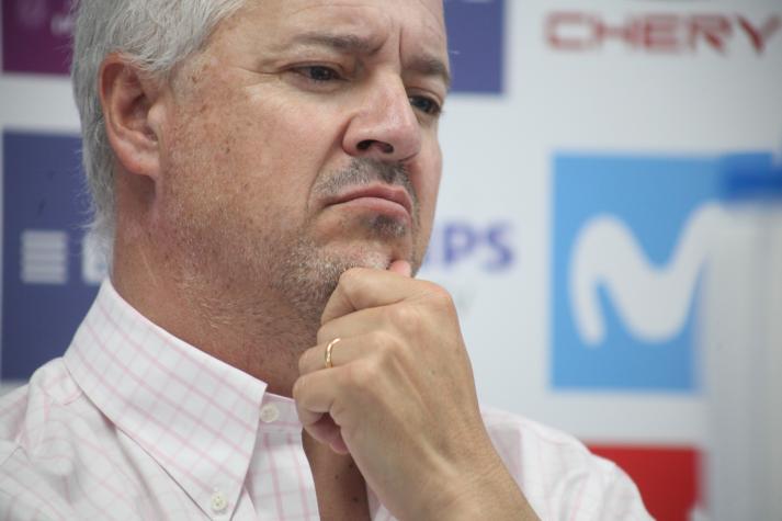 Juan Tagle se va en picada contra Falcón a través de Twitter