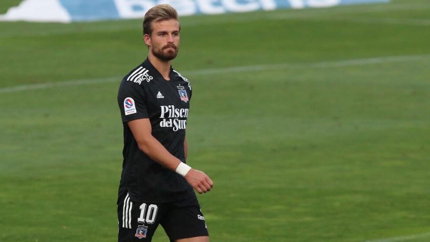 Hinchas de Colo Colo revientan a Santos: "No sirve ni para quemar minutos"
