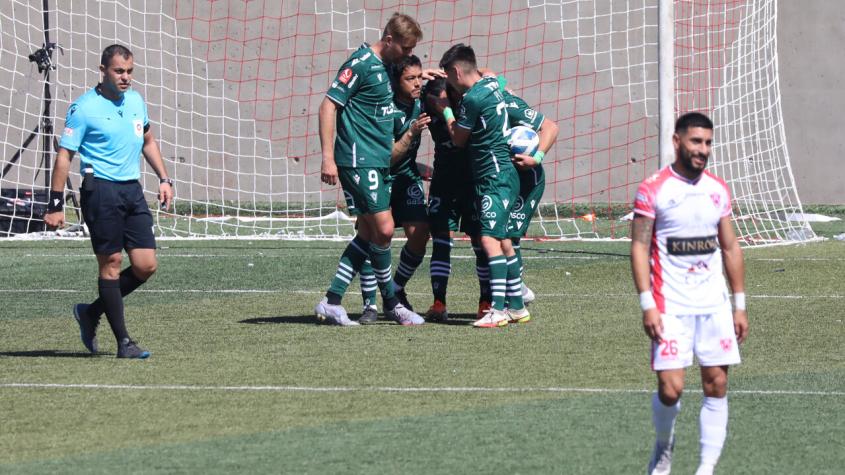 Santiago Wanderers salió del último lugar tras empatar con Deportes Copiapó