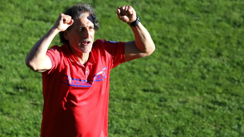 El Comandante no destiñe con el azul: los tremendos números de Mario Salas enfrentando a la U