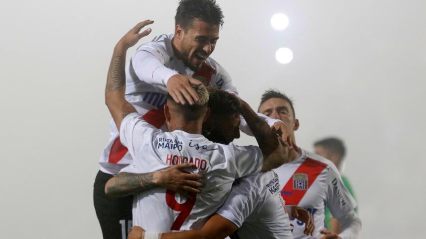 A toda orquesta: Curicó Unido goleó a Audax Italiano en el estadio La Granja