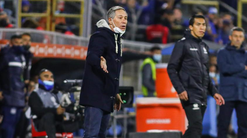 Holan se desliga del presente de Melano: “Prefiero no hacer referencia, tomé al equipo hace pocos días”