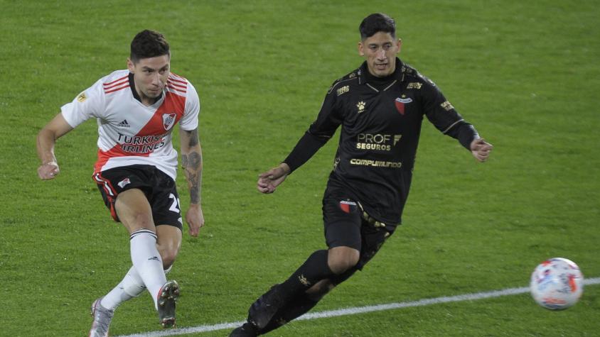 Representante de figura argentina pretendida por la U: "No estamos convencidos de la liga de Chile"