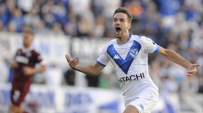 El primer refuerzo de Quinteros: Colo Colo cerró el fichaje del delantero argentino Agustín Bouzat