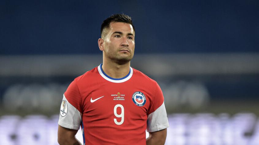 Uno menos para Berizzo: Jean Meneses liberado de La Roja tras grave lesión