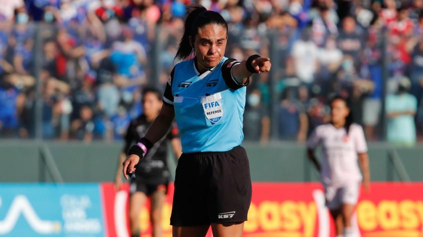 Tres chilenas en la lista: Conmebol definió a las árbitras para la Copa América Femenina 2022
