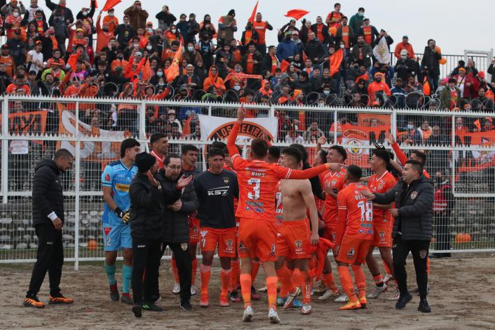 ¡Fiesta naranja! Cobreloa venció a Palestino y avanzó en Copa Chile