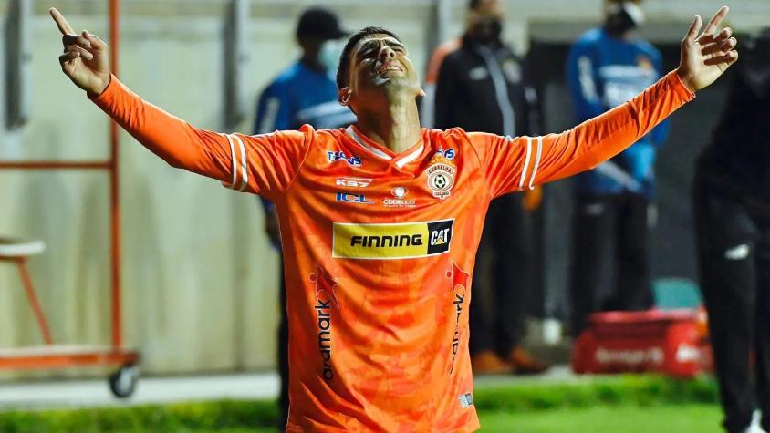 La ilusión a tope en Calama: Cobreloa subió al segundo lugar tras vencer a Santa Cruz
