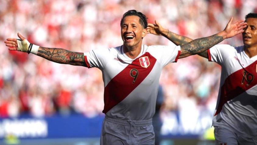 Lapadula le dio la victoria a Perú