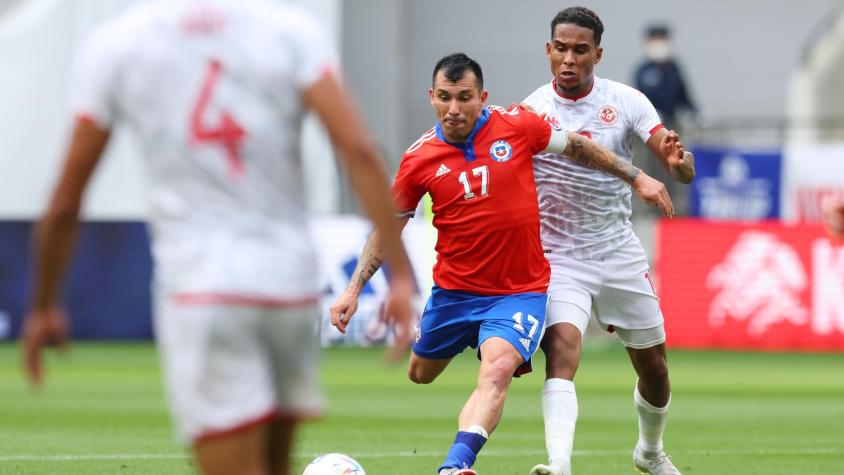 El mal desempeño de Gary Medel en el inicio de la era de Eduardo Berizzo en la Roja
