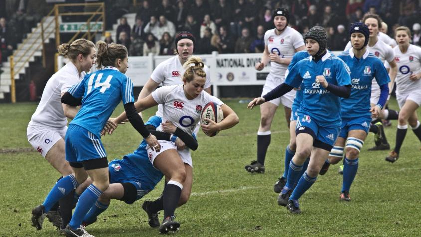 El Rugby prohíbe a las mujeres transgénero en las competencias femenina