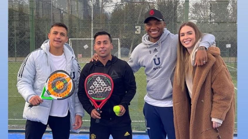 ¿Serán compañeros nuevamente?: Alexis Sánchez posa con indumentaria de la U junto a Junior Fernandes