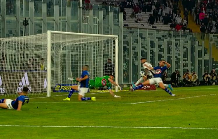 VIDEO | ¿Era mano? Así fue el gol de Juan Martín Lucero que el VAR anuló en el duelo entre Colo Colo y Huachipato