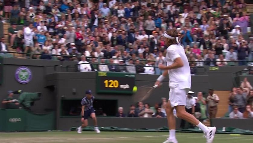 VIDEO | Stefanos Tsitsipas pegó terrible pelotazo a un espectador y Kyrgios pidió su descalificación de Wimbledon