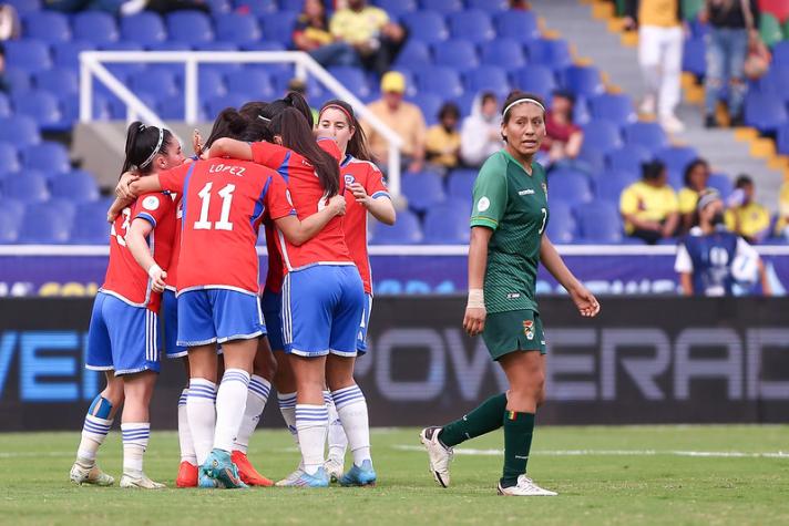 ¡Fue solo un susto! En la Roja femenina descartan lesión cerebral de Javiera Toro
