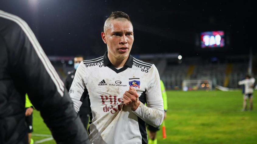 Remató, jugó de '10' y hasta lanzó un caño: el juvenil de Colo Colo que sacó aplausos en la goleada ante La Serena