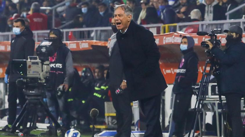 Ariel Holan: "Debo reconstruir a un equipo que estaba a tres puntos del descenso"