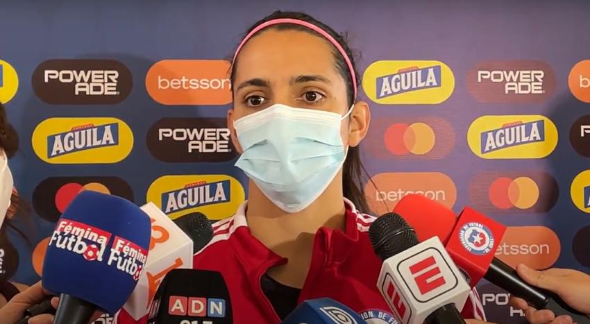 Daniela Zamora se aferra a las posibilidades de La Roja: "Tenemos la ventana abierta para meternos al repechaje y eso no lo vamos a soltar"