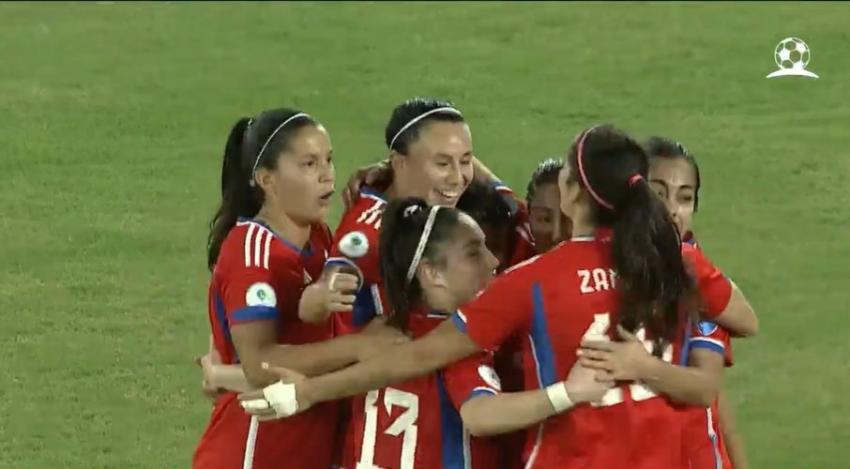 VIDEO | ¡El golazo casi olímpico de la Roja Femenina! Así fue el 1-0 de Camila Sáez ante Ecuador