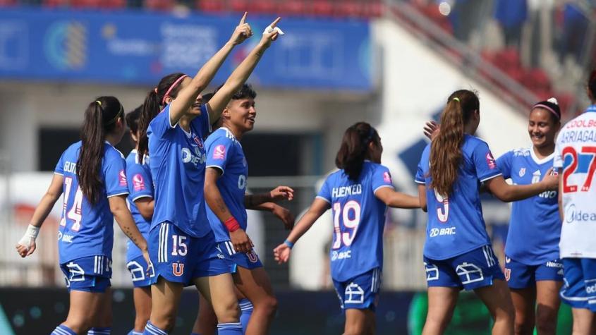 La U volvió al Estadio Nacional con contundente goleada a la UC en el clásico universitario femenino