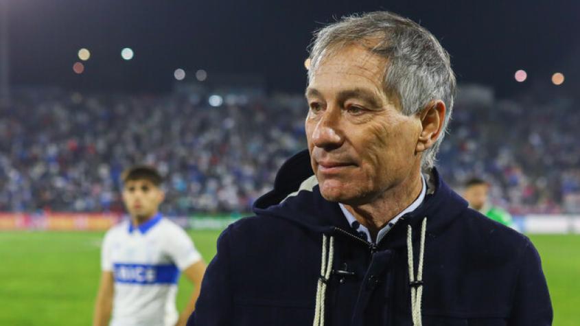 Ariel Holan le resta importancia al regreso del Estadio Nacional para el Clásico: "Los que juegan son los futbolistas"