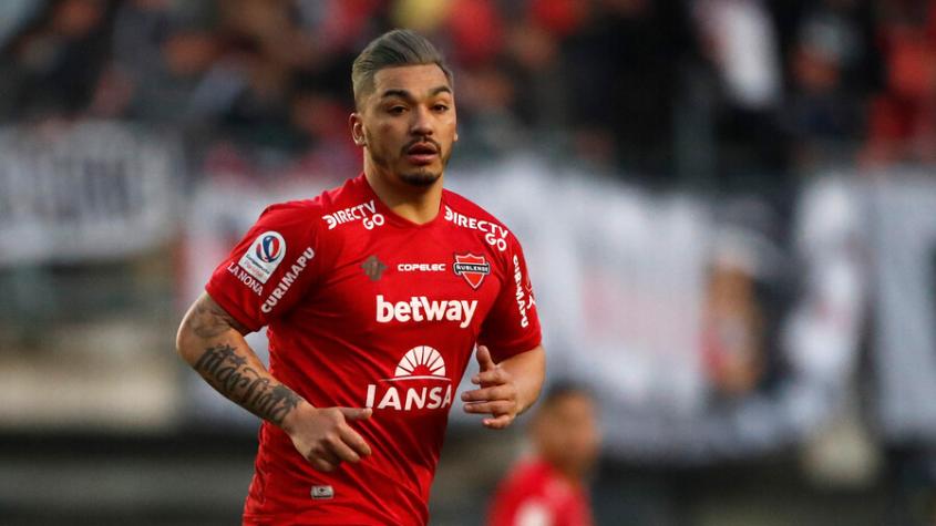 Rechazó a la U y hoy brilla en Ñublense: Los dos importantes rankings que lidera Lorenzo Reyes en su revancha en el fútbol chileno