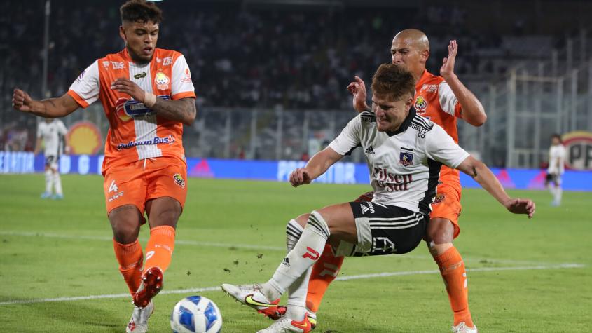 ¿Se juega? Partido entre Cobresal y Colo Colo podría ser suspendido