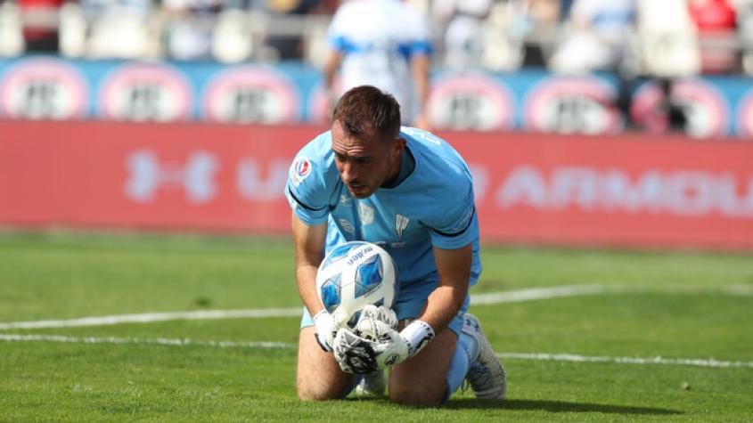 ¿Perdió terreno en la UC? Sebastián Pérez sigue desaparecido de las nóminas de Ariel Holan en Copa Chile