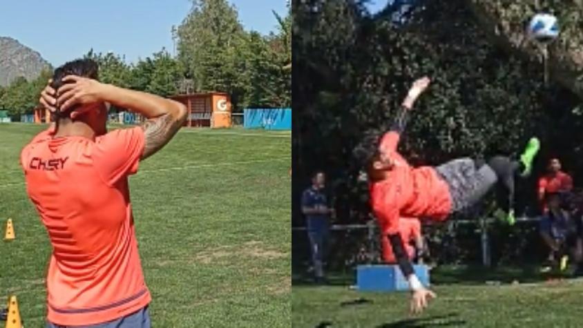 VIDEO | El increíble lujo de Matías Dituro en el entrenamiento de la UC que dejó parado a César Pinares