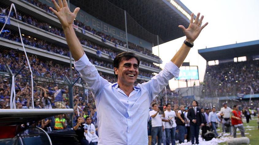 ¡Ojo Colo Colo! Candidato a la presidencia de Emelec asegura tener en carpeta el retorno de Gustavo Quinteros