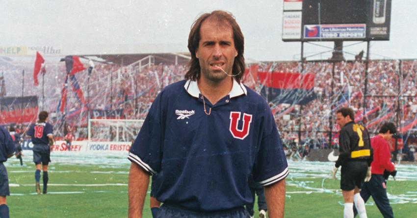 "El chiste se cuenta solo": Hinchas destrozan a la U por saludar a cuestionado jugador por su cumpleaños y olvidarse de Leo Rodríguez