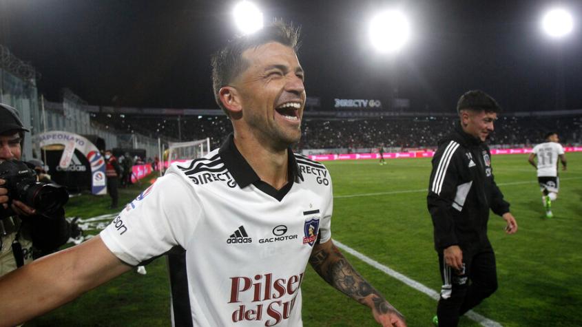 Un paso más cerca del título: Colo Colo humilló a Unión Española en el estadio Monumental