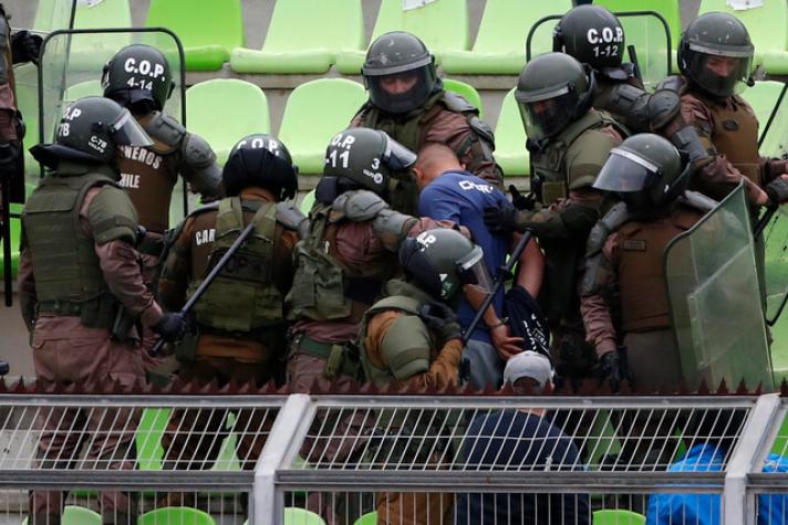 "Que recaigan las más drásticas sanciones": la UC se querellará y aplicará derecho de admisión contra los detenidos en el Clásico Universitario