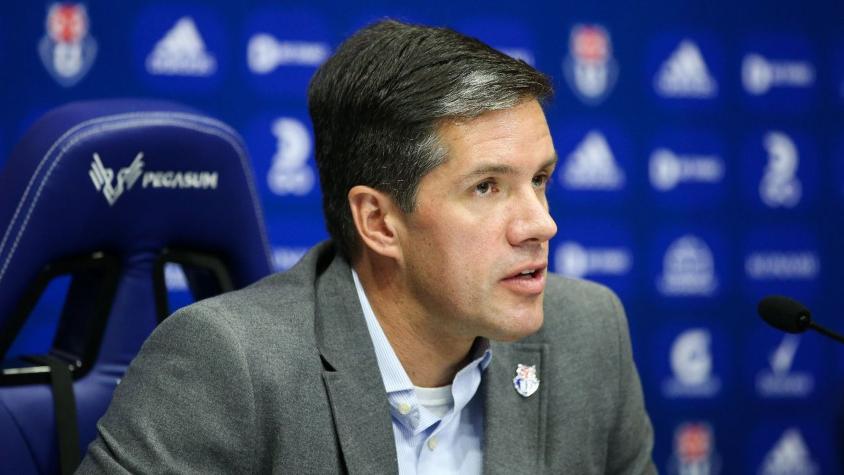 Michael Clark exige la clasificación de la U en Copa Chile: “Este partido se tiene que dar por terminado”