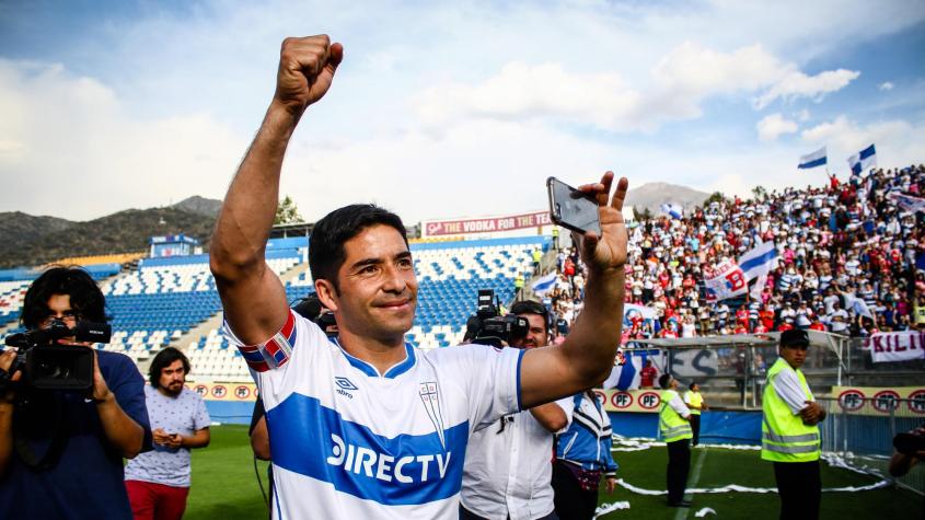 Crisis en la UC: Cristián Álvarez renunció a su cargo de entrenador del fútbol formativo