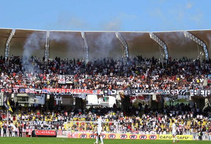 ¡Duro golpe para Colo Colo! Dirigencia de Coquimbo Unido evalúa no venderle entradas a los hinchas albos