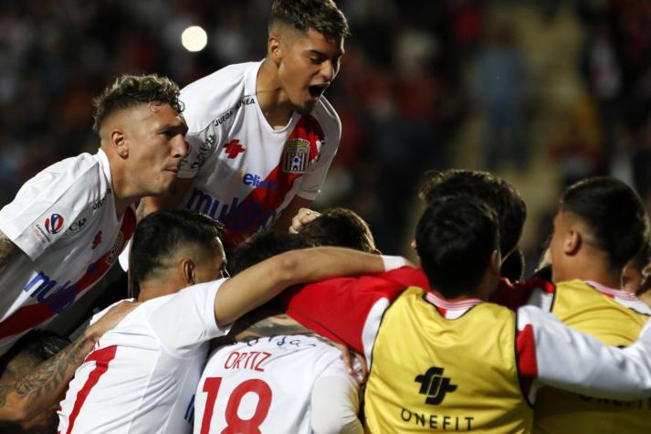 Colo Colo tendrá que seguir esperando: Curicó Unido le gana a La Serena y mantiene viva la ilusión del título