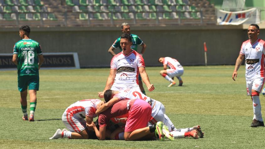 Deportes Copiapó venció a Deportes Temuco en los descuentos y aseguró liguilla del ascenso