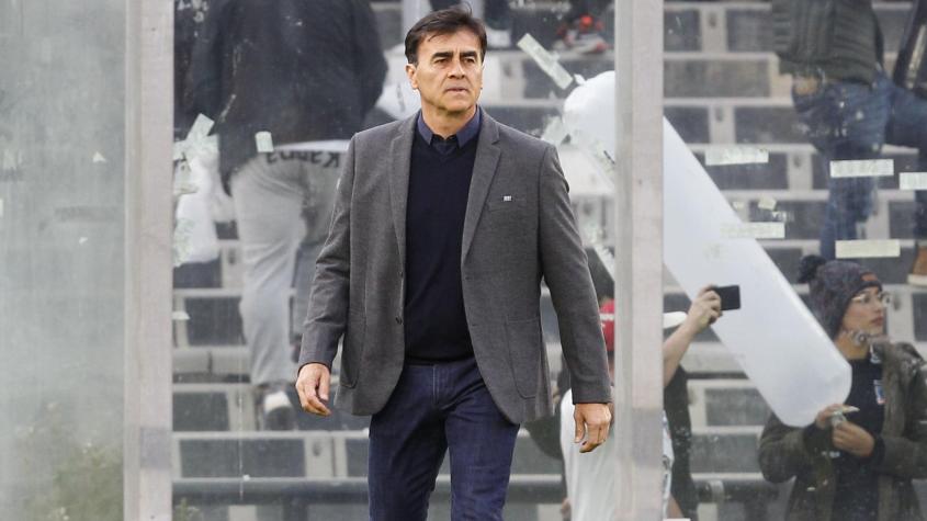 ¡Aún lejos del récord de Pablo Guede! Gustavo Quinteros estiró su racha positiva en los clásicos del fútbol chileno